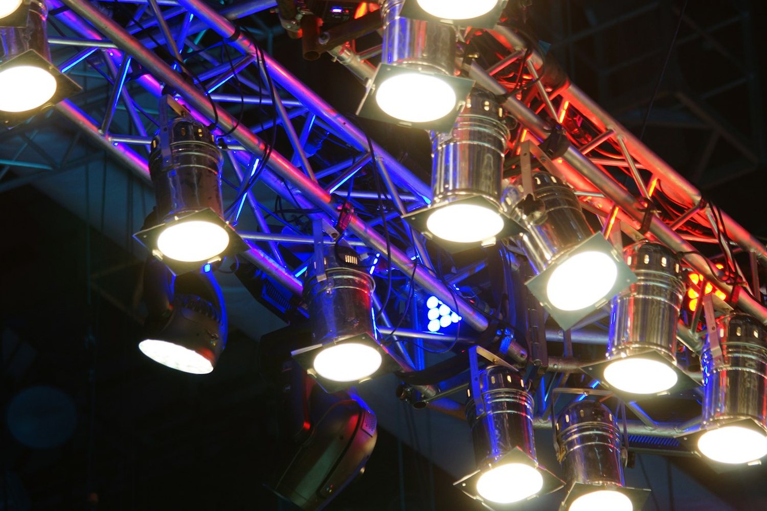 Stage lights on an overhead truss